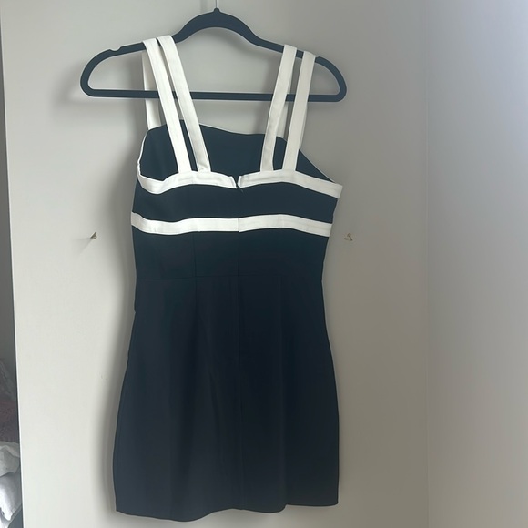 Revolve superdown mini dress - Picture 2 of 2